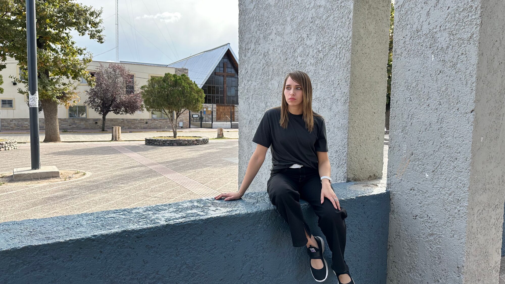 Drop 03 Gris Tormenta: remera NON de algodón PIMA en look total black